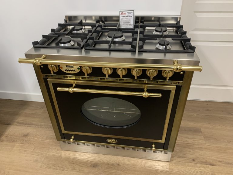Marque : Corradi – Prix promo : 2 990 €